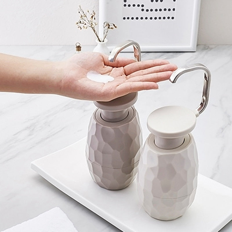 Creative One-Handed Liquid Soap Dispenser Bottle